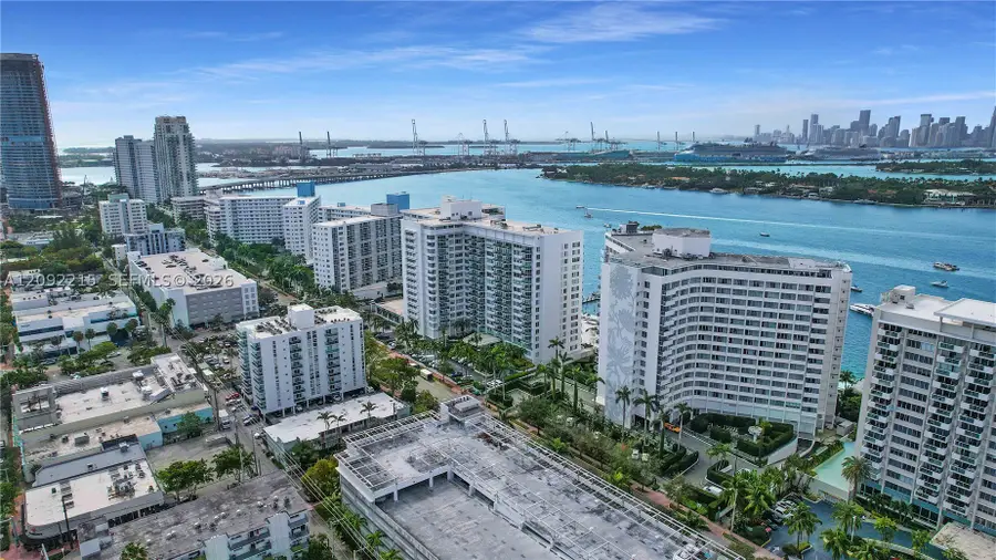 1100 West #1115, Miami Beach, FL 33139 - #2