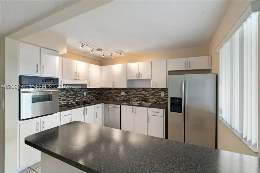 321 Lakeview #204, Weston, FL 33326 - #3