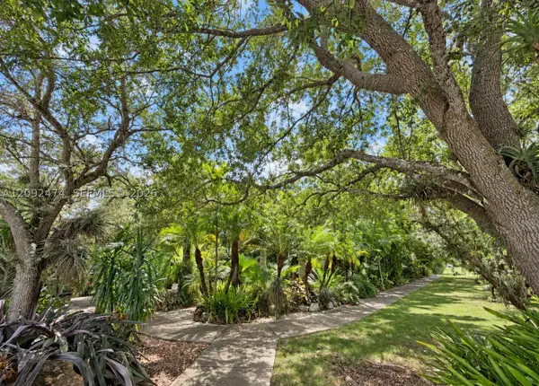 182 NW 16th, Homestead, FL 33030