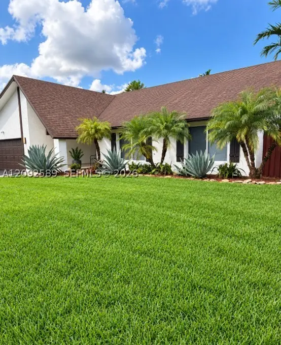 13271 SW 98th, Miami, FL 33186