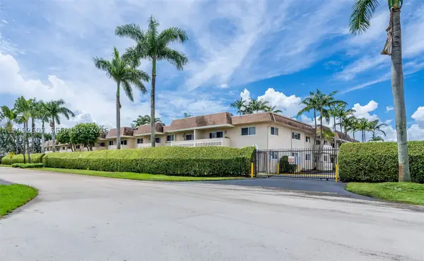 14500 SW 88th #241, Palmetto Bay, FL 33176