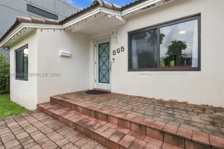 565 East, Miami Springs, FL 33166 - #3