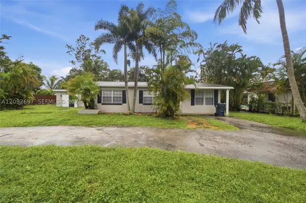 49 W Mango, Lake Worth, FL 33467
