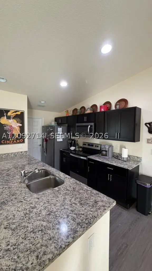 1046 Jabara, Port Labelle, FL 33935 - #3