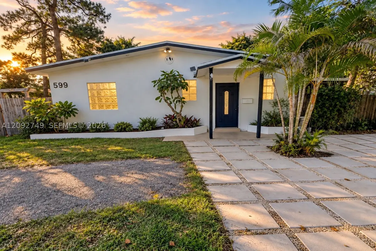 599 NE 35th, Oakland Park, FL 33334 - #1