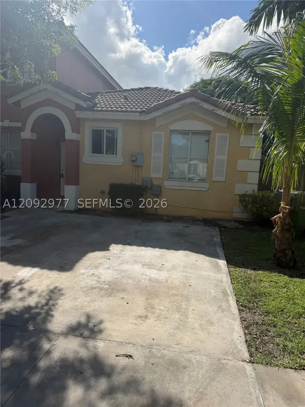 124 SW 16th, Homestead, FL 33030