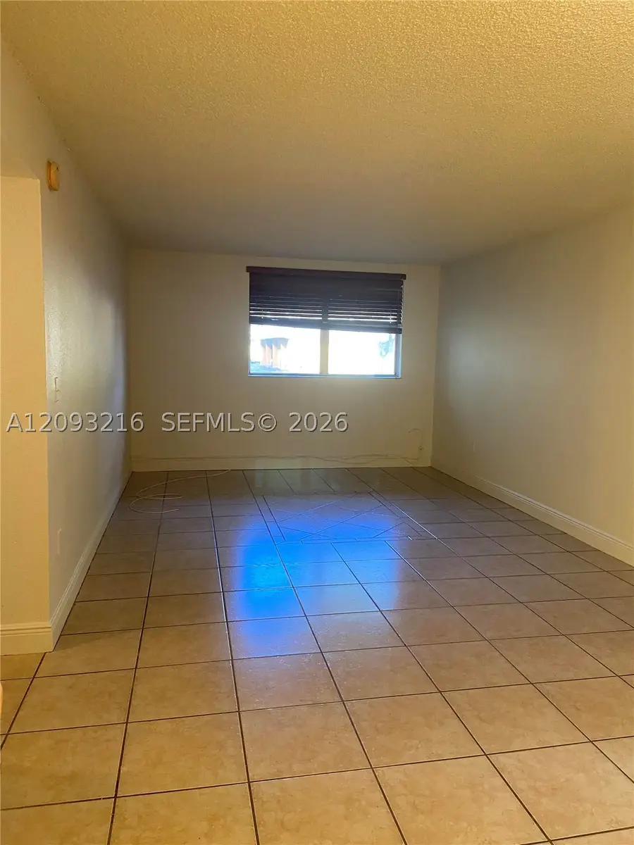 666 W 81st #127, Hialeah, FL 33014 - #2