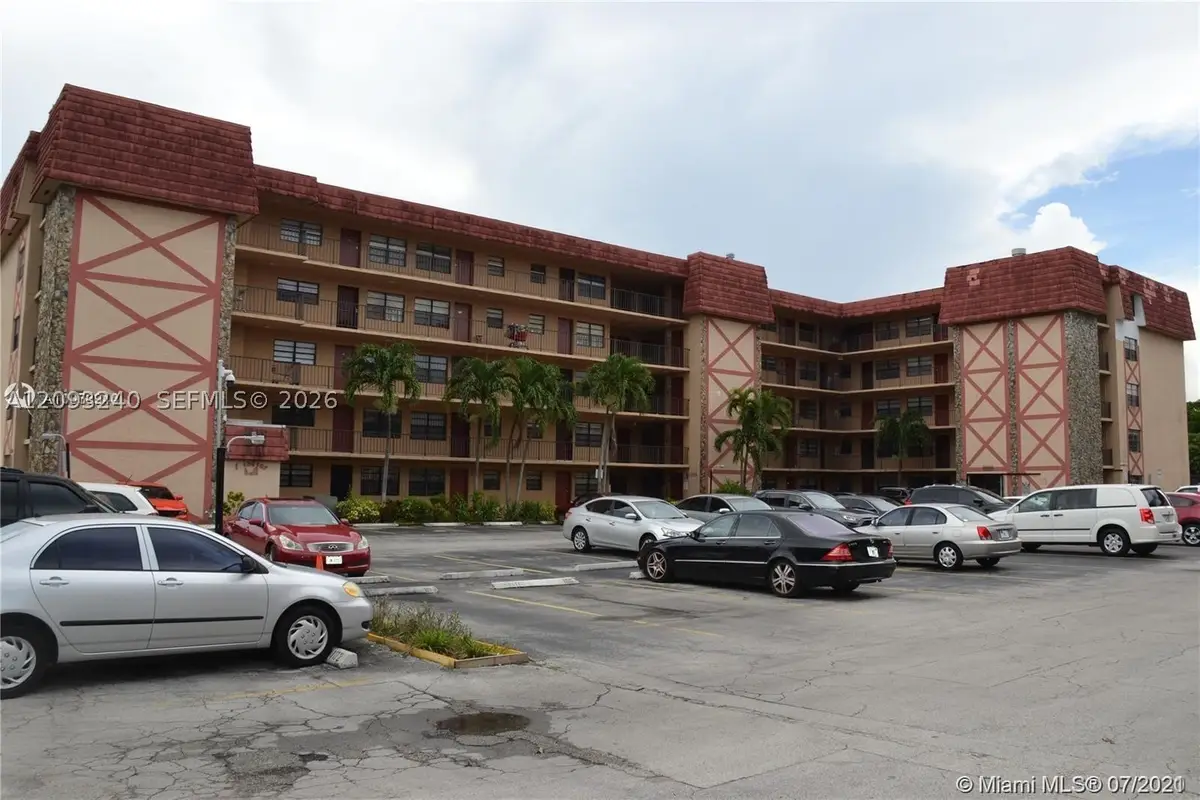 1325 W 68th #221, Hialeah, FL 33014 - #1