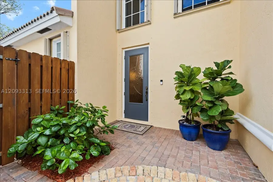 1241 Grant, Hollywood, FL 33019 - #3