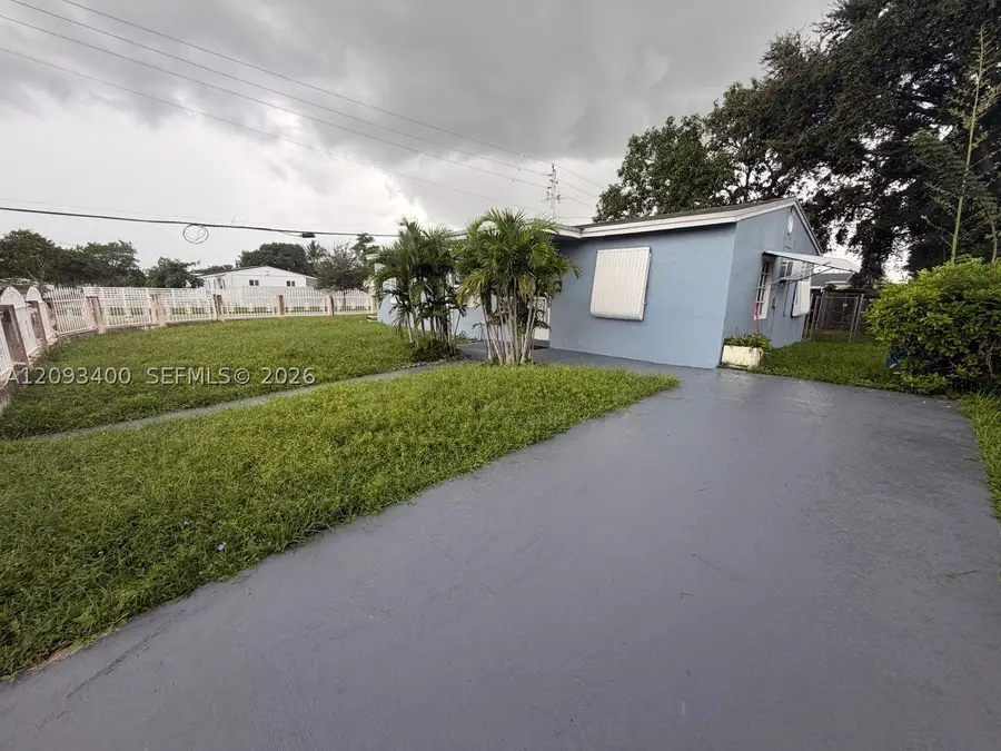 16000 NW 17th, Miami Gardens, FL 33054 - #2