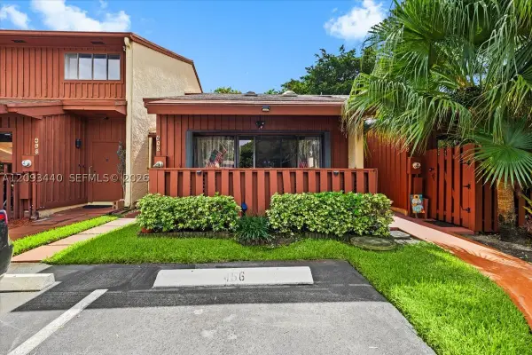 458 SE 11th, Dania Beach, FL 33004