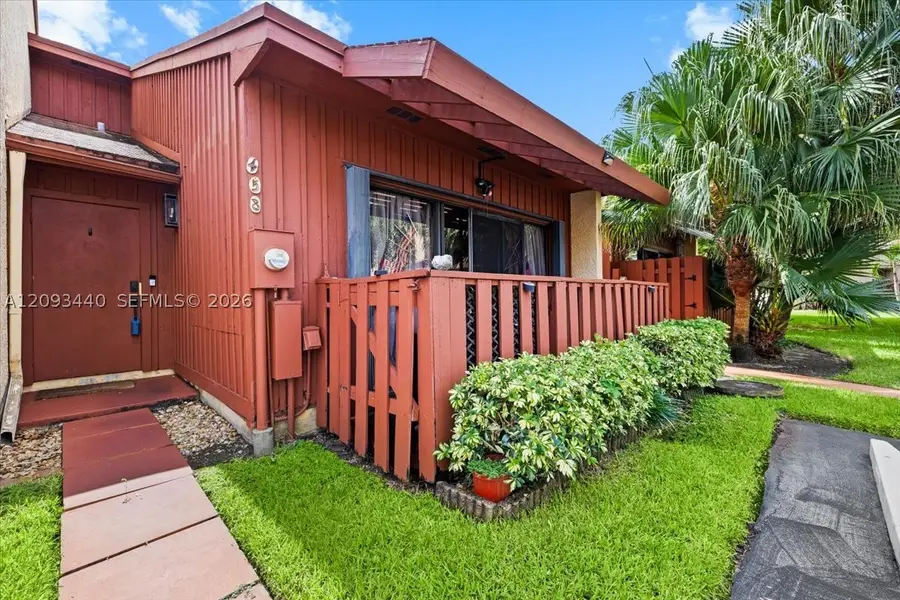 458 SE 11th, Dania Beach, FL 33004 - #2