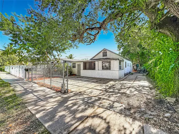 4433 NW 22nd, Miami, FL 33142