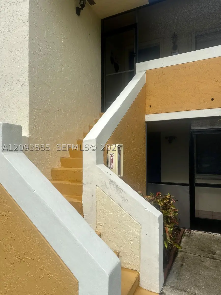 165 Lakeview #201, Weston, FL 33326 - #2