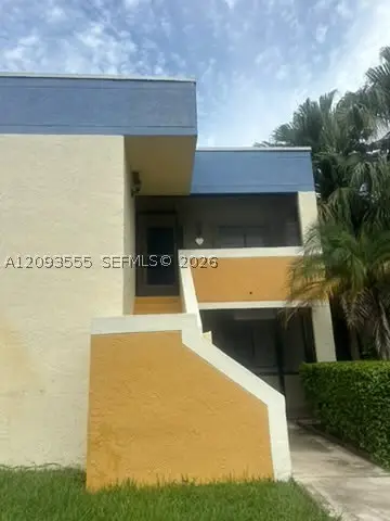 165 Lakeview #201, Weston, FL 33326 - #3