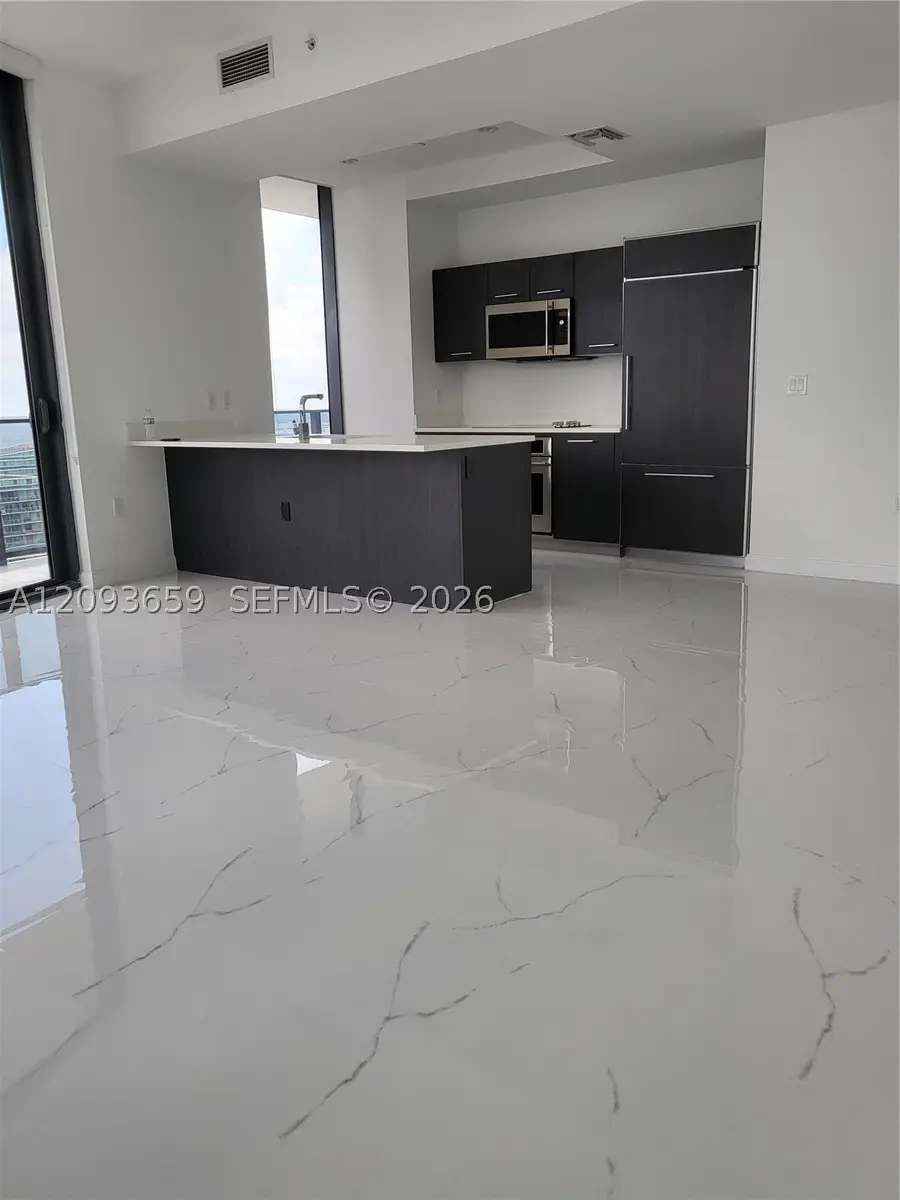 45 SW 9th #4303, Miami, FL 33130 - #3