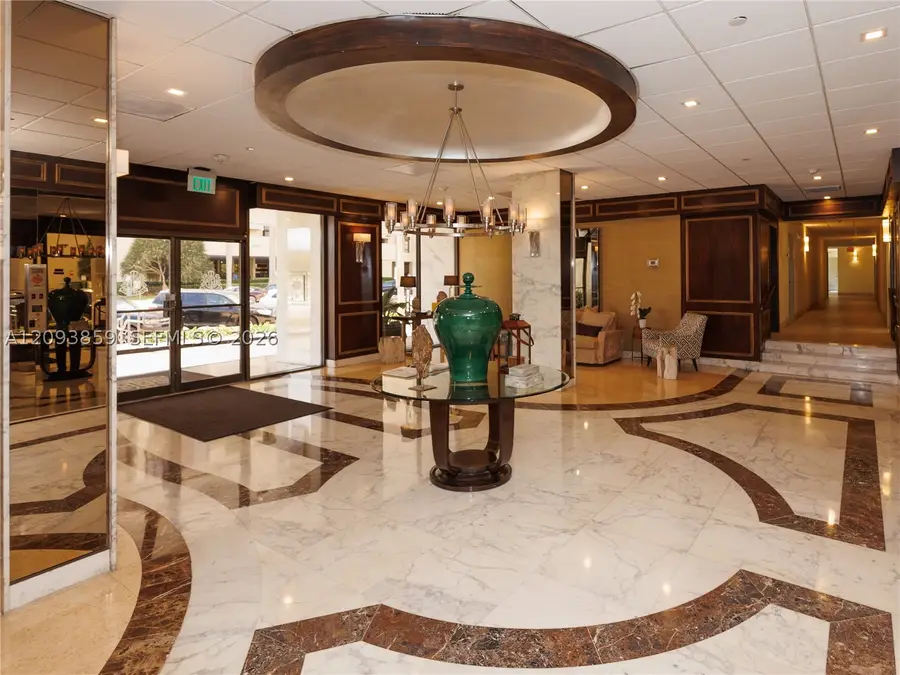 625 Biltmore #203, Coral Gables, FL 33134 - #3