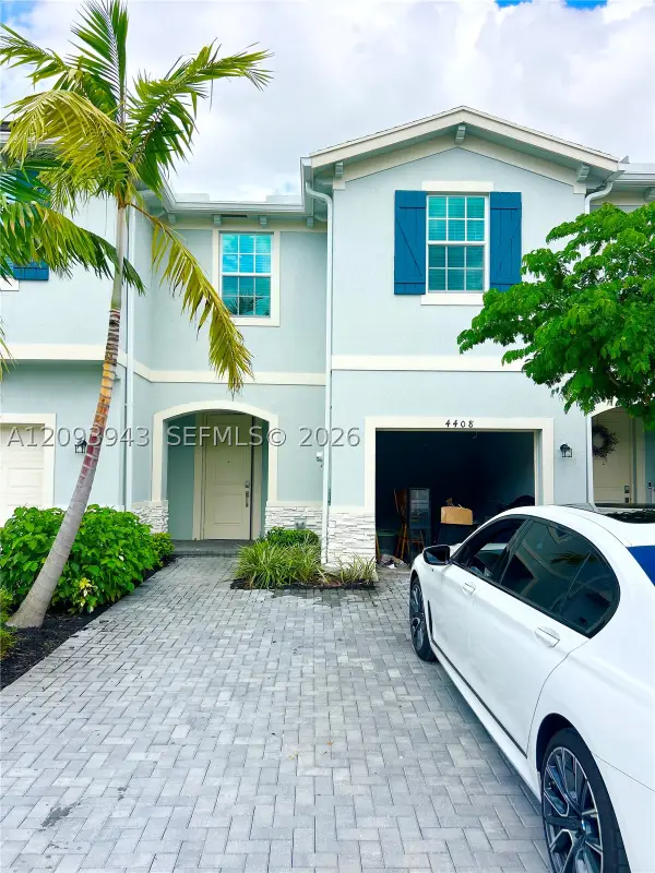 Address Withheld By Seller, Lake Worth, FL 33467