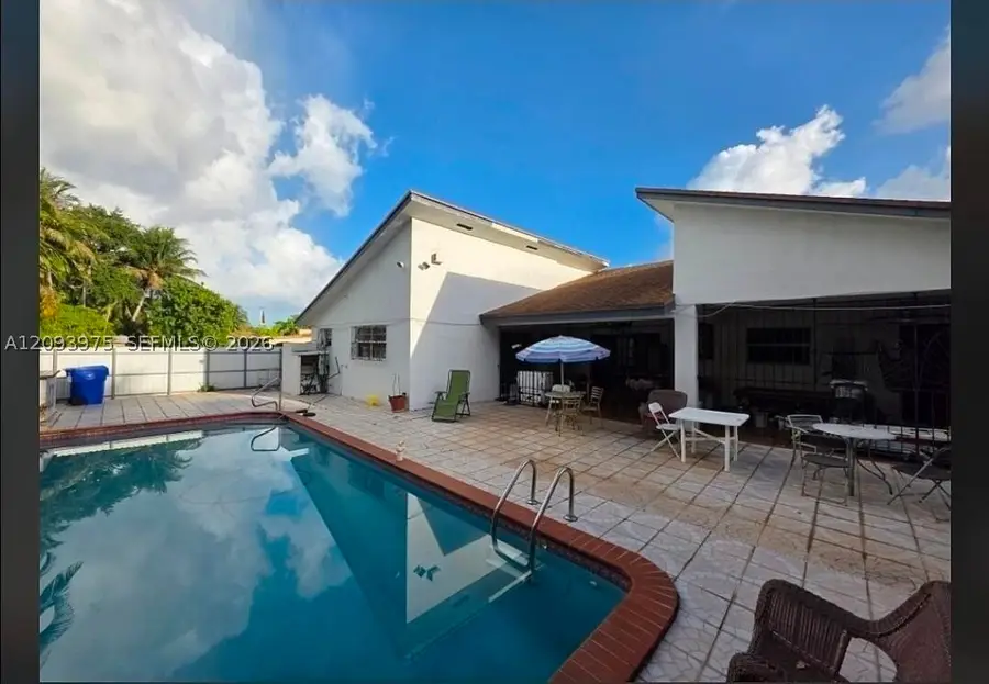 3950 SW 4th, Coral Gables, FL 33134 - #2