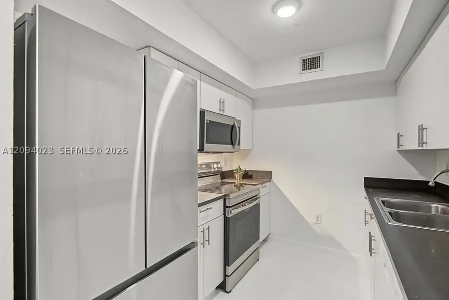 219 NW 12th #807, Miami, FL 33128 - #3