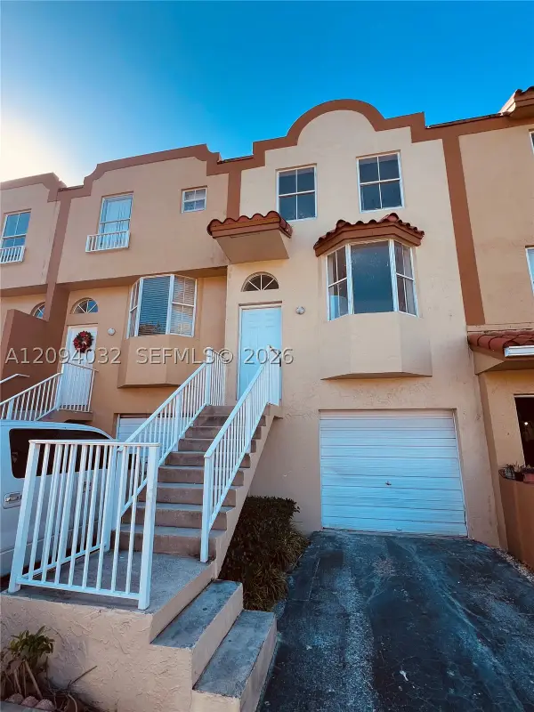 380 NW 85th #1406, Miami, FL 33126