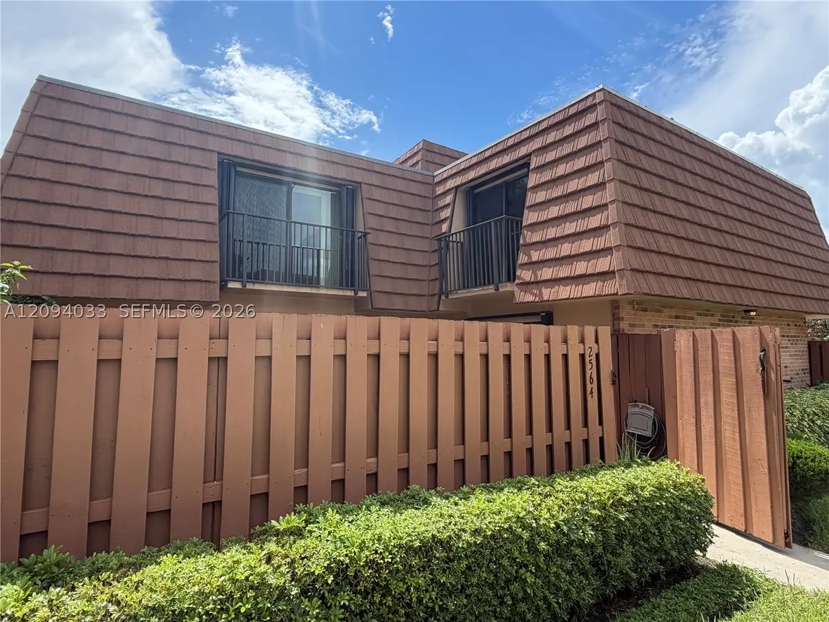 2564 Lakeview, Cooper City, FL 33026 - #1