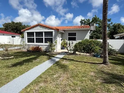 2471 Dewey, Hollywood, FL 33020 - #1
