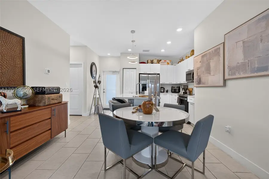 8167 NW 41st #E-208, Doral, FL 33166 - #3