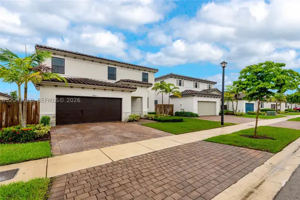 11922 SW 241st, Homestead, FL 33032