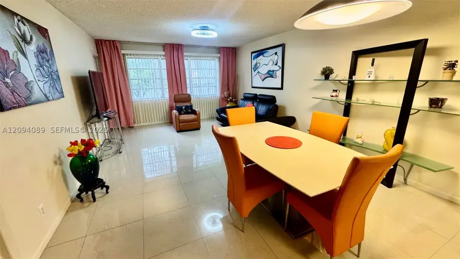 410 SE 2nd #219, Hallandale, FL 33009 - #2