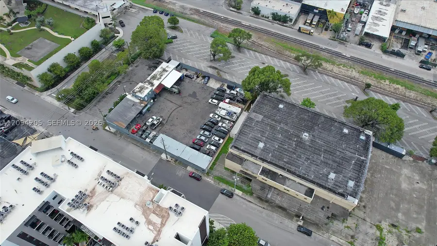 2250 NW 8th, Miami, FL 33127 - #2