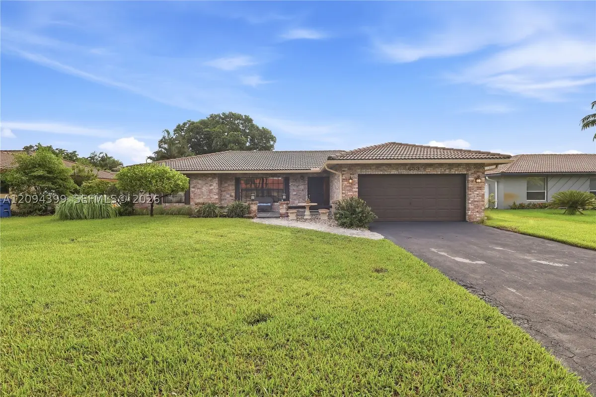 653 NW 100, Coral Springs, FL 33071 - #1