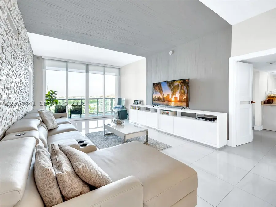 100 Bayview #PH01, Sunny Isles Beach, FL 33160 - #3