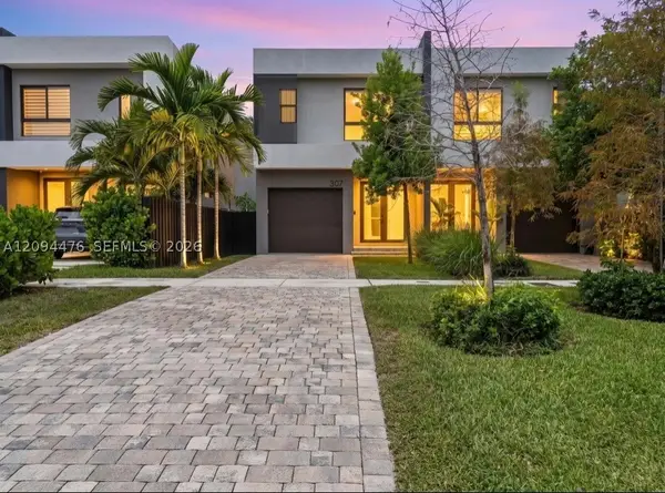 307 SW 10th, Fort Lauderdale, FL 33315