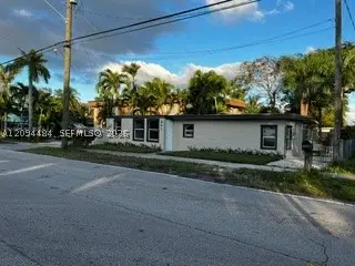 Address Withheld By Seller, Hollywood, FL 33024 - #1