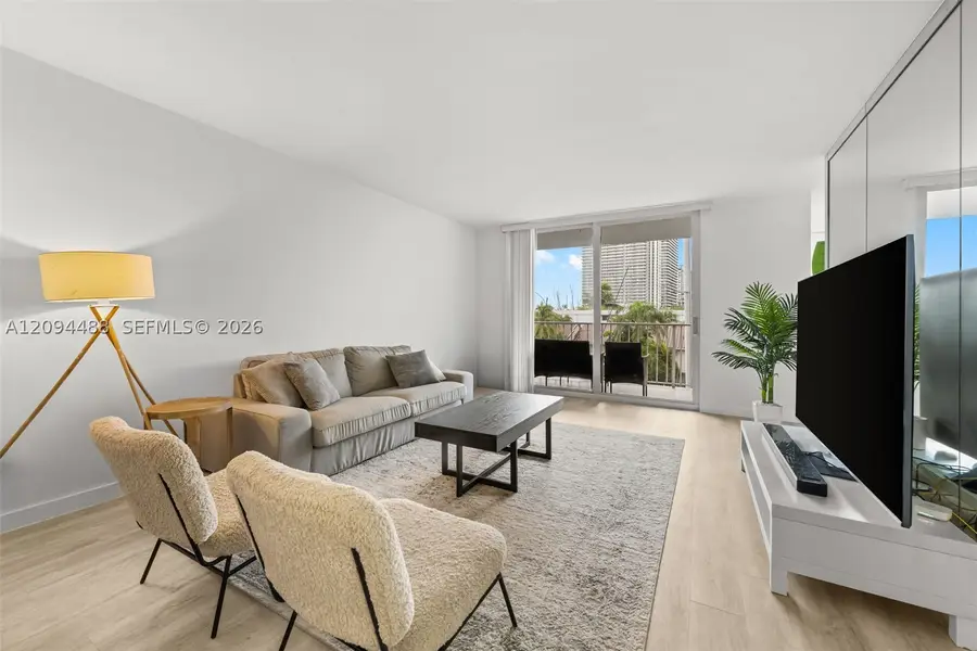 16565 NE 26th #4D, North Miami Beach, FL 33160 - #2