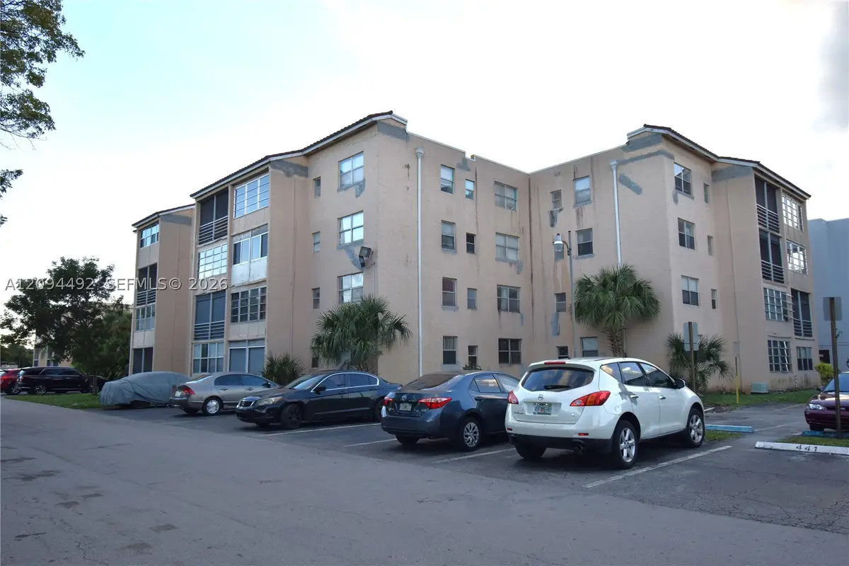 2850 Somerset #414L, Lauderdale Lakes, FL 33311 - #1
