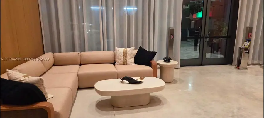 121 NE 5th #306, Miami, FL 33132 - #2