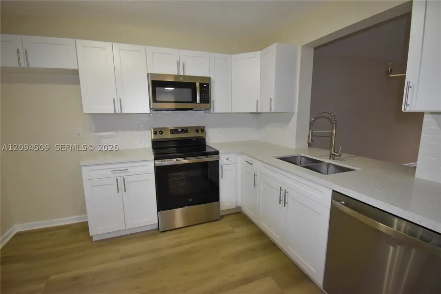 8592 W Sunrise #303, Plantation, FL 33322 - #2