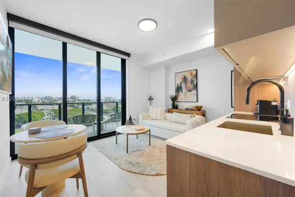 580 72nd #611, Miami Beach, FL 33141