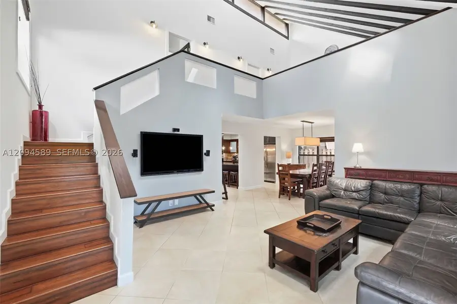 521 N Victoria Park, Fort Lauderdale, FL 33301 - #2