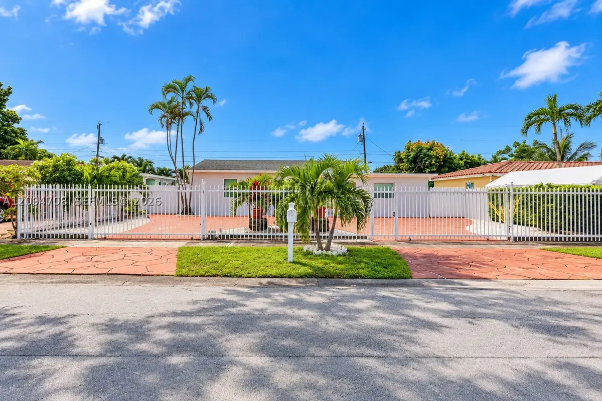 7280 SW 13th, Miami, FL 33144 - #1
