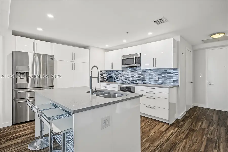 1900 N Bayshore #3604, Miami, FL 33132 - #2