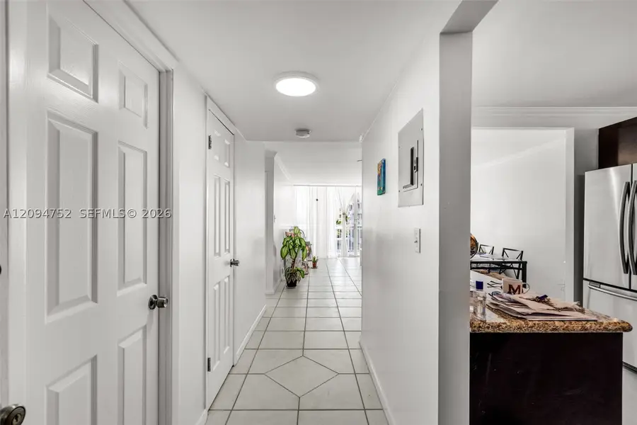 18071 Biscayne #303, Aventura, FL 33160 - #3