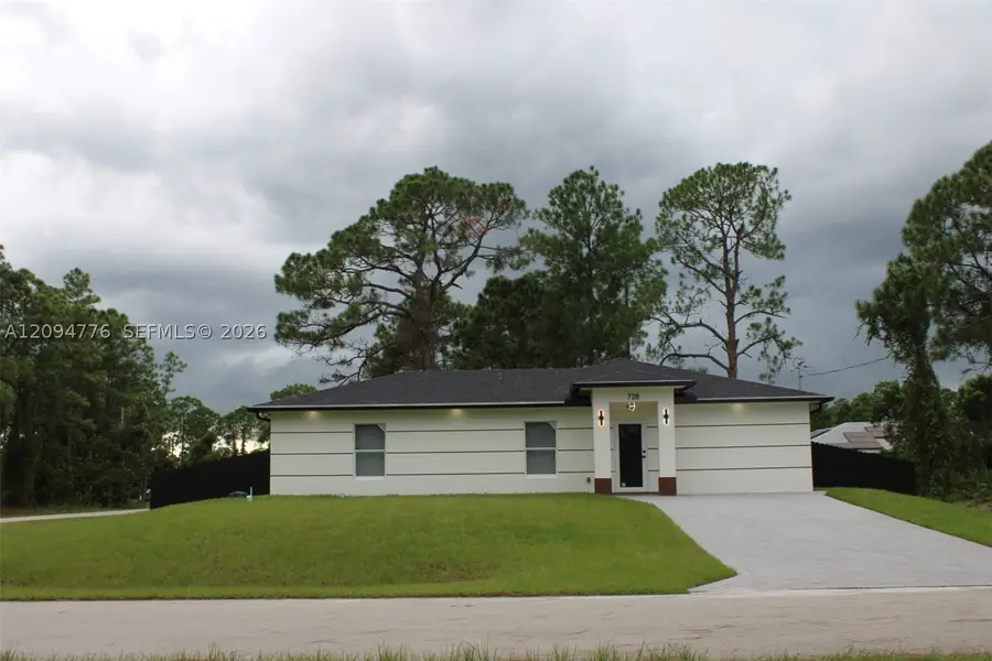 728 Glacier, Lehigh Acres, FL 33974 - #2
