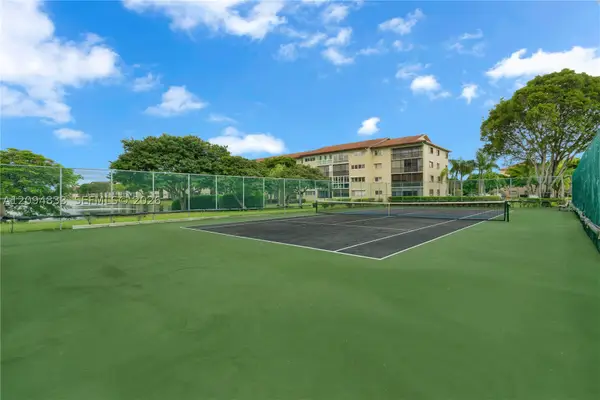13105 SW 16th #412L, Pembroke Pines, FL 33027