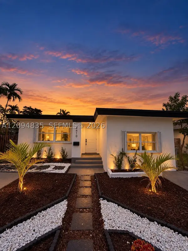 2610 Pierce, Hollywood, FL 33020