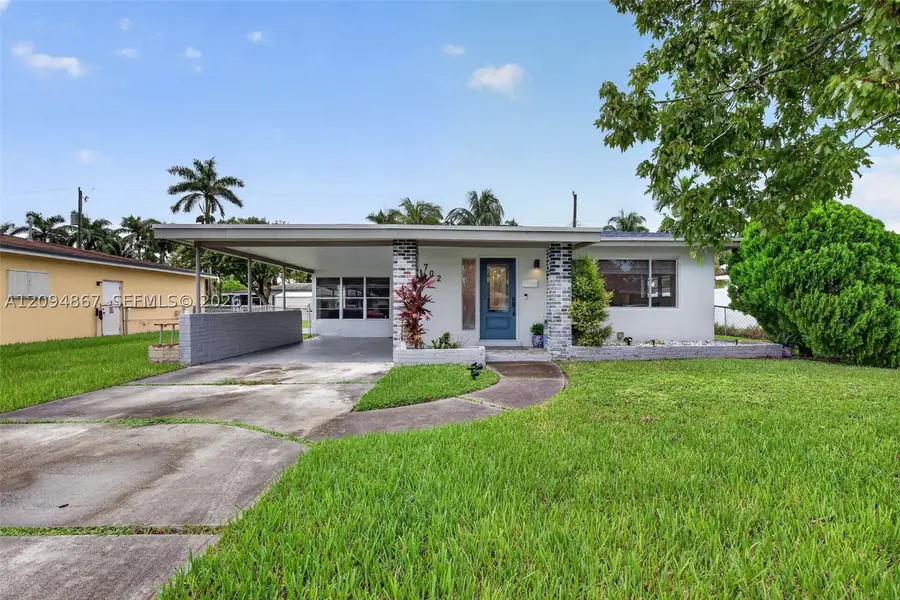 702 N 31st, Hollywood, FL 33021 - #2