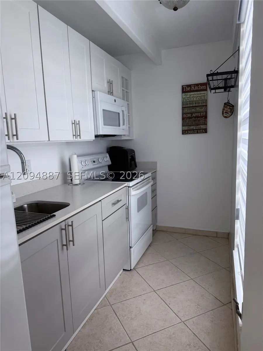 925 Club #925, Lakeshore, FL 33854 - #3