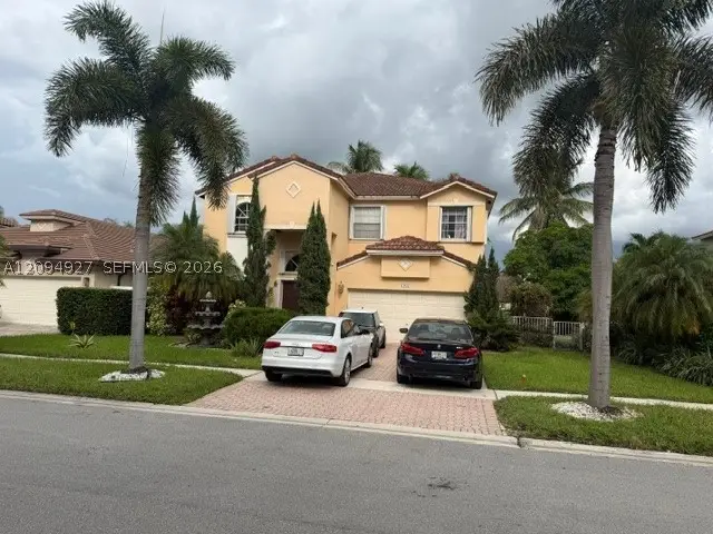 1021 NW 185th, Pembroke Pines, FL 33029 - #1